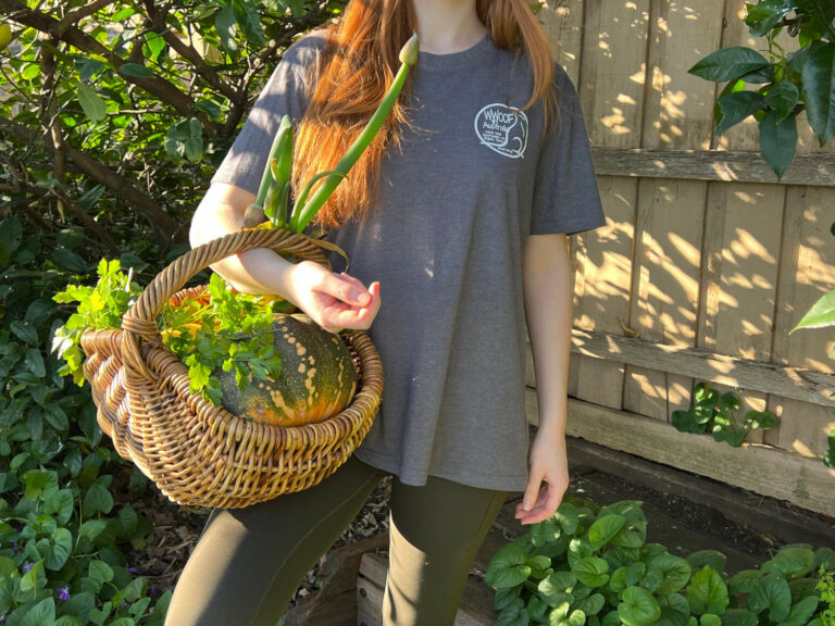 Wwoof Australia T Shirts for sale